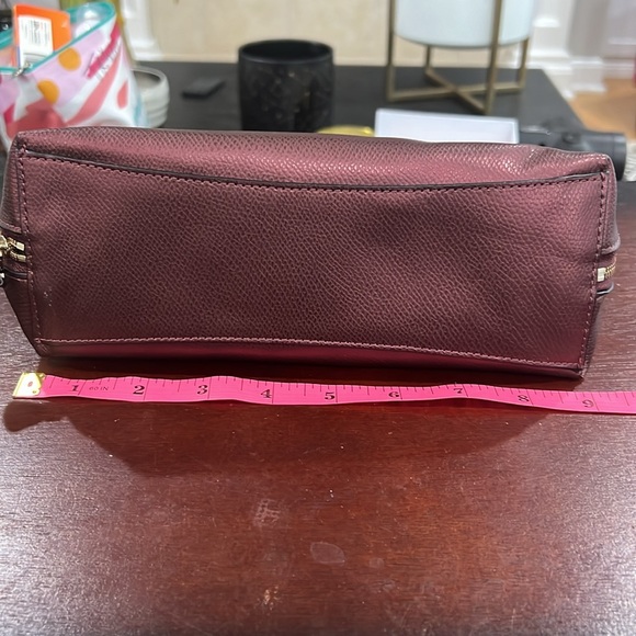 Metallic Leather Coach Cosmetics case NWOT - Picture 5 of 7